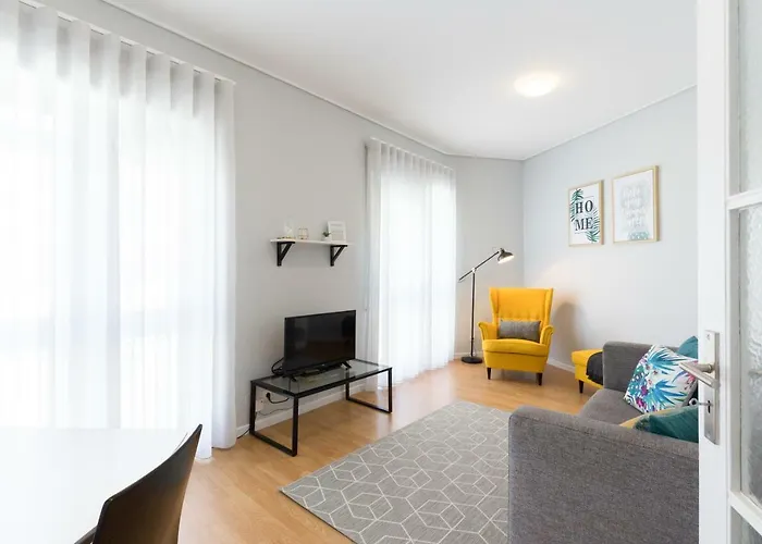 Gaia Metro-2 Bedrooms Daire *